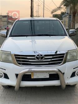 تويوتا هايلوكس